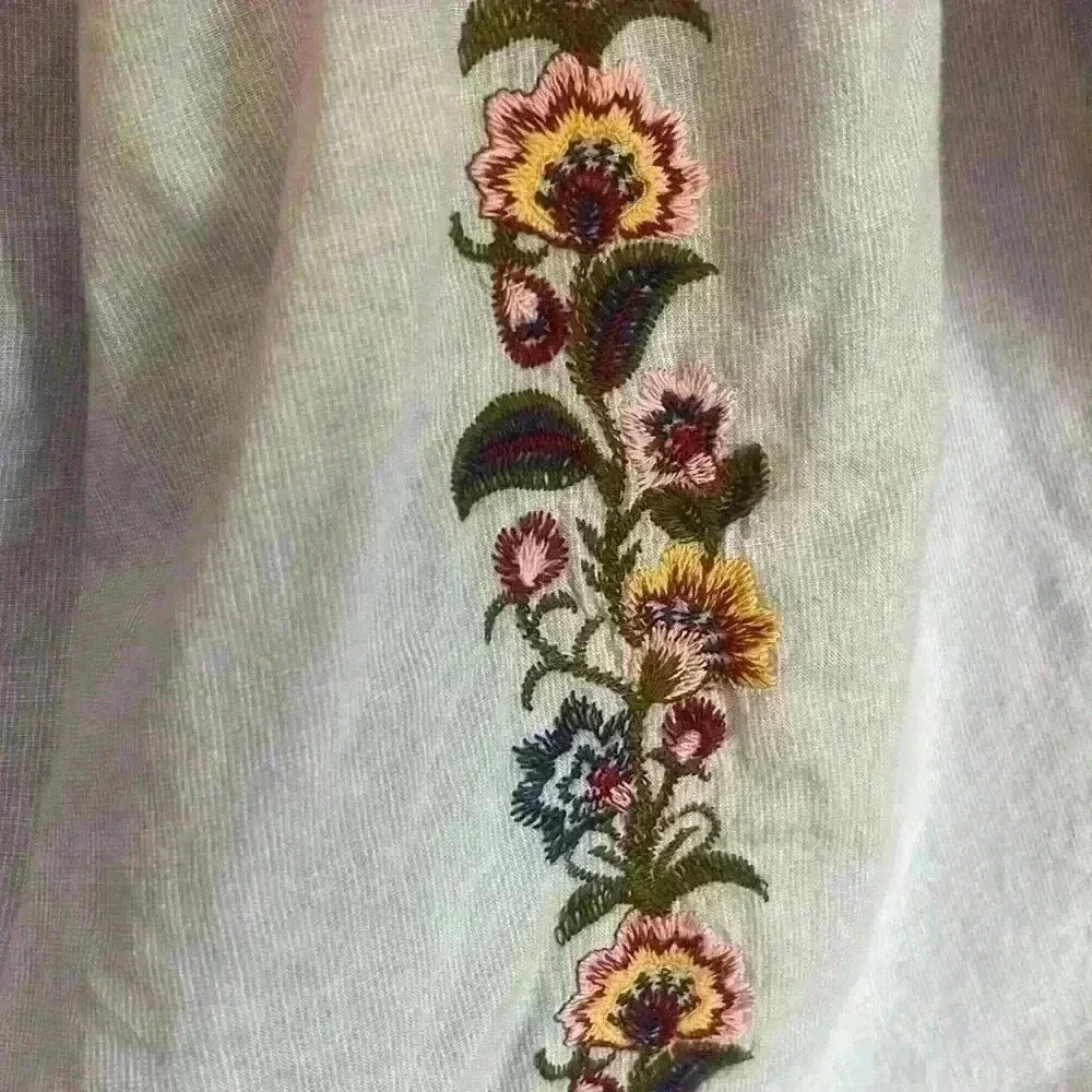 American Eagle Off the Shoulder Ballon Sleeves Floral Top Size XS - Picture 2 of 5